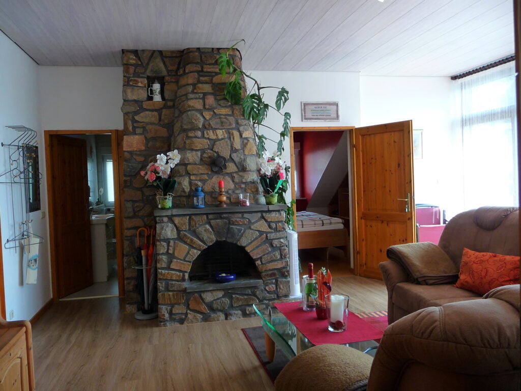 10. Wohnung2-Wohnzimmer-1